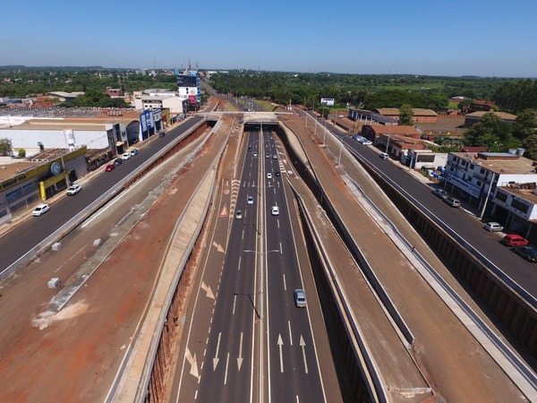 Obras del Multiviaducto de Ciudad del Este cerrarán el año con más de 80% de avance | .::Agencia IP::.