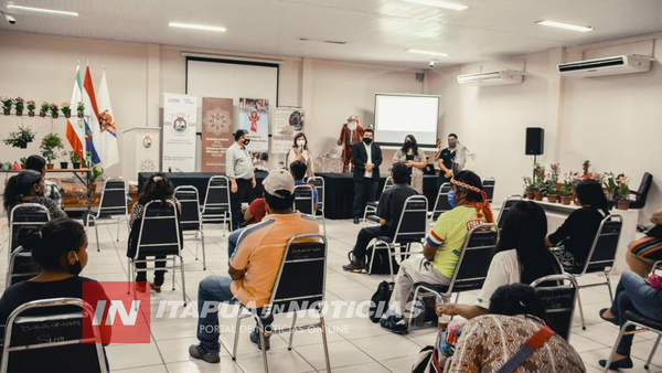 JÓVENES INDÍGENAS SE FORMARÁN EN INFORMÁTICA