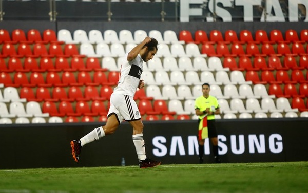 Iván Torres anota el golazo de la jornada