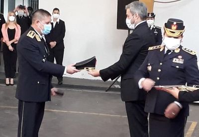 Marito entregó Bastón de Mando a Comisarios Generales Inspectores de la Policía Nacional