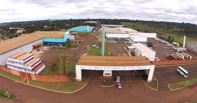 La Nación / Evalúan instalar un centro logístico del Parque Industrial de Manaus en zona franca de CDE