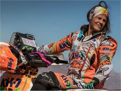 Laia Sanz se enfila hacia otro Dakar