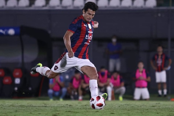 Barrida de históricos en Cerro Porteño | Noticias Paraguay
