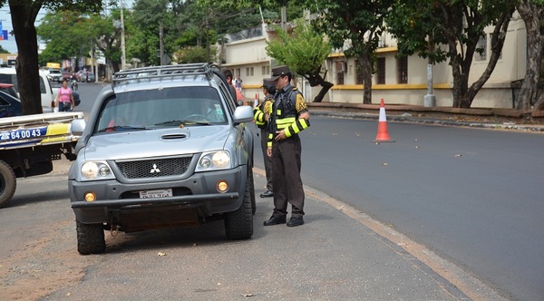 Más de 600 conductores dieron positivos al Alcotest, según la Caminera