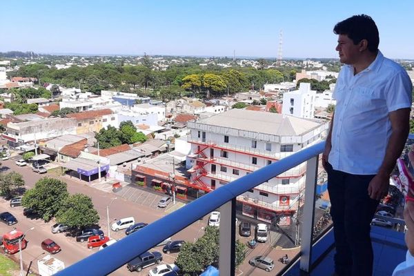 Joven y exitoso emprendedor pedrojuanino Fernando Esteche anuncia su precandidatura a la Intendencia