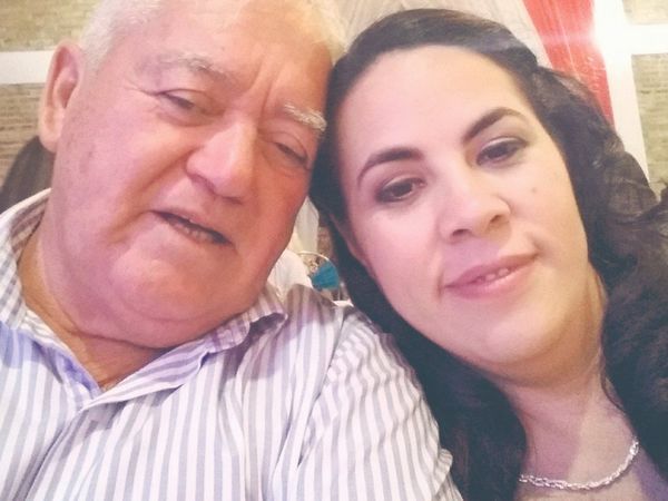 Abuelo mató a balazos a su pareja