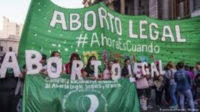 Jornada histórica en Argentina: Con votación de la mayoría del Senado, el aborto legal será ley