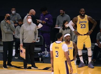 Segunda derrota de los Lakers en la temporada - Básquetbol - ABC Color