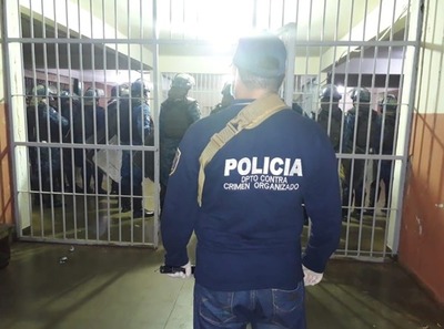 MINISTRA ANUNCIA CAMBIO DE DIRECTOR EN EL CERESO.