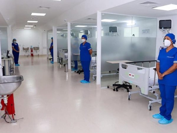 Por primera vez, Hospital Regional de Paraguarí habilitó camas de terapia intensiva · Radio Monumental 1080 AM
