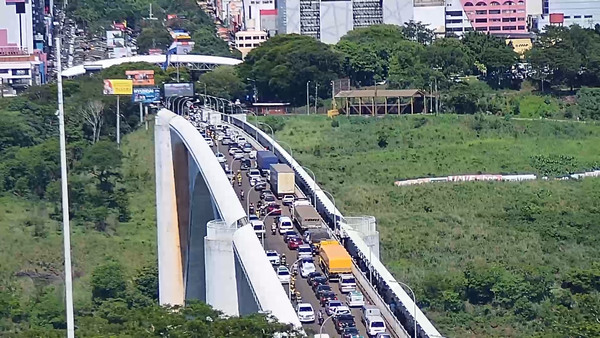 Brasil cierra sus fronteras por 30 días, medida no se aplica a CDE y FOZ