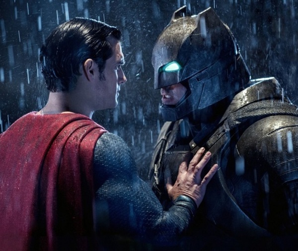 Telefuturo será “moderador” entre Batman y Súperman