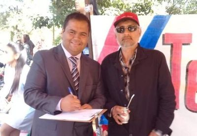 Impunidad: Holgazán se resiste en opinar del caso de violento concejal municipal