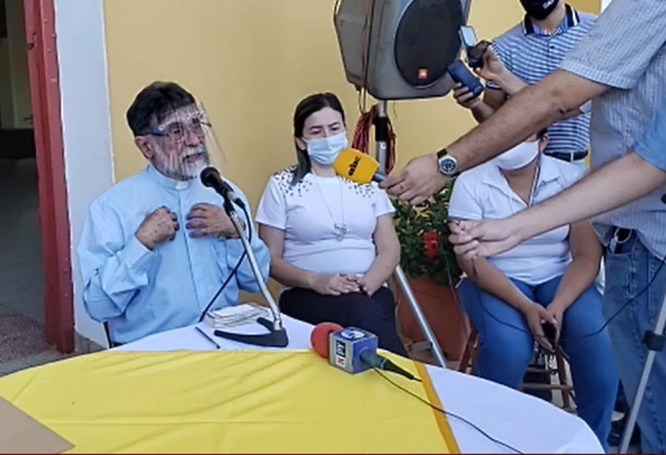 Padre pide clemencia a secuestradores