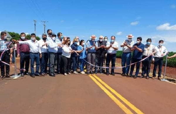 Caazapá: Inauguran tramo que une Tavaí con María Auxiliadora - Noticiero Paraguay