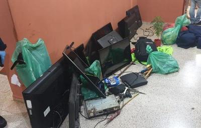 Desarticulan red de extorsionadores en Penal Regional de Itapúa