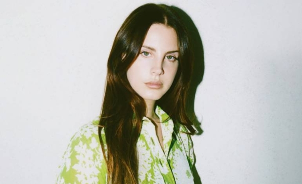 HOY / Drake, Foo Fighters y Lana del Rey, nuevos discos de un 2021 de incertidumbre