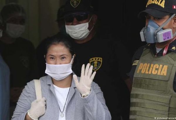 Juez de Perú rechaza suspender partido de Keiko Fujimori