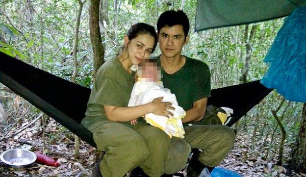 Nacen en el monte, crecen en Argentina y los regresan para ser niños terroristas - Noticiero Paraguay