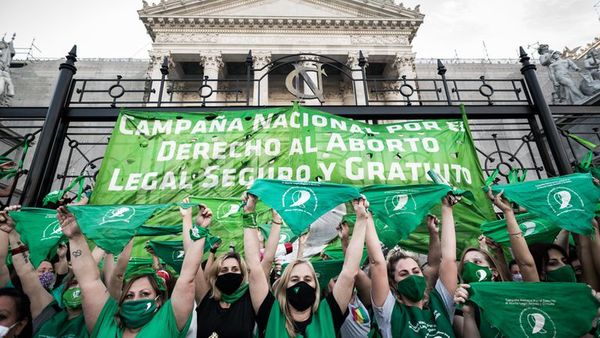 Argentina legaliza el aborto