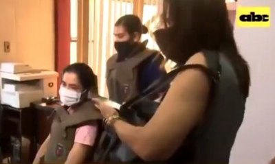 Laura Villalba se abstuvo de declarar en investigación sobre menores explotados por el EPP - Nacionales - ABC Color