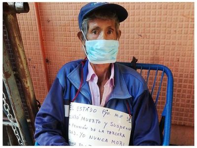 Por "error" le declararon muerto a abuelito y no cobra su pensión hace 13 meses