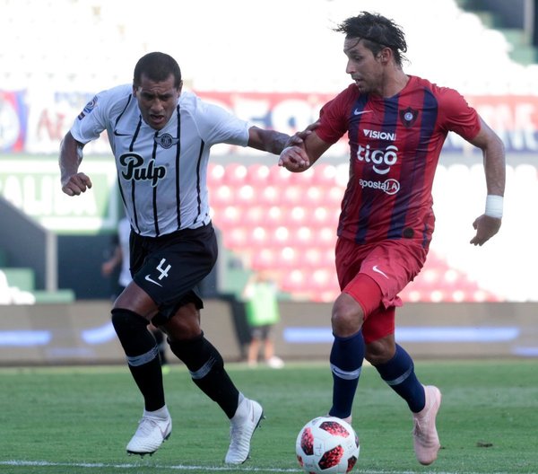 ¿Paulo Da Silva cambia Libertad por otro club paraguayo y copero?