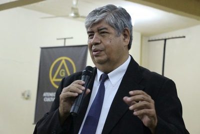 Conocido mbo’ehára y su lapa ligaron Covid, pero lograron sobreponerse al virus