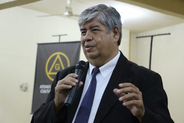 Conocido mbo’ehára y su lapa ligaron Covid, pero lograron sobreponerse al virus