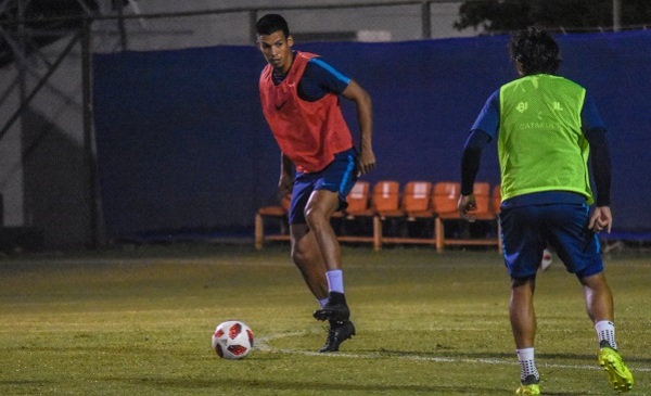 Chiqui revela el porqué mantiene a Dos Santos en el plantel