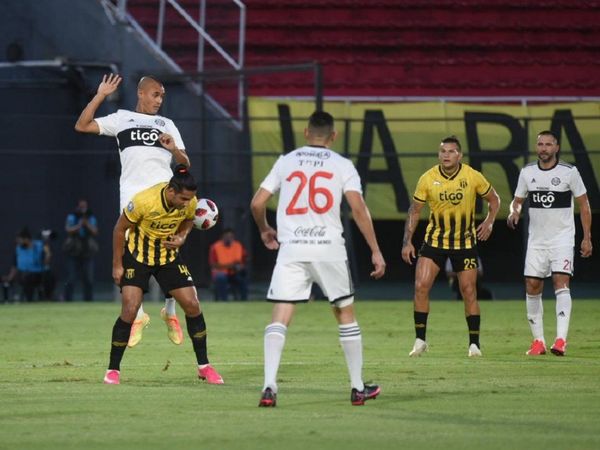 Entretiempo: Guaraní es superior y vence por 2-0 a Olimpia
