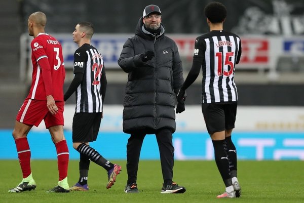 El puntero de la Premier se frena en Newcastle