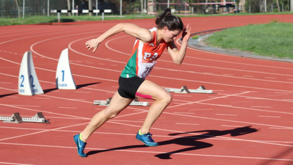 Xenia Hiebert, la atleta que goza de un nuevo récord nacional