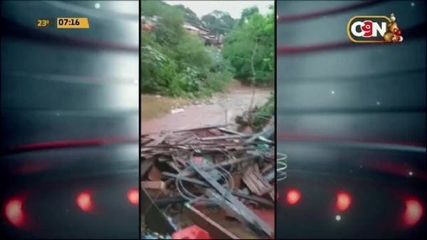 Arroyo Fortín: Vivienda al borde del derrumbe - C9N