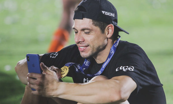 La euforia olimpera de Rodrigo Rojas: “Estaban festejando antes estos pu…” (Video)