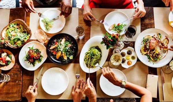 Salud propone cena saludable y segura para cerrar el año