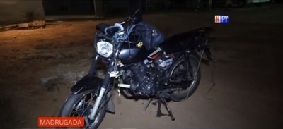Motociclista fallece tras embestir contra un camión | Noticias Paraguay