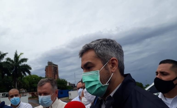 HOY / Abdo respalda a Lichi en Petropar