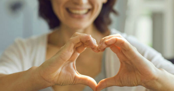 Cómo usar la técnica de la gratitud y por qué te hace más feliz - C9N