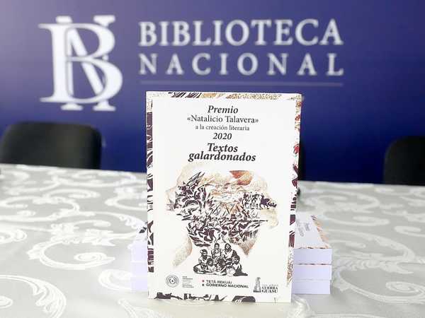 Presentan libro “Premio Natalicio Talavera” a la creación literaria | .::Agencia IP::.