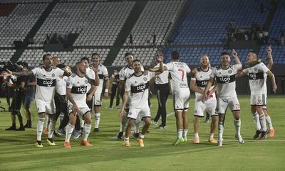 El Olimpia 2021: “Tenemos firmados siete a ocho jugadores, pero anunciaremos la próxima semana” - Olimpia - ABC Color