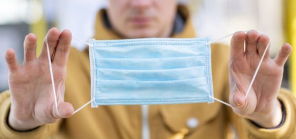 ¿Por qué es necesario seguir usando mascarilla después de vacunarse contra el COVID-19? » Ñanduti