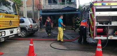 Principio de incendio en una vivienda causó gran susto en Asunción - Megacadena — Últimas Noticias de Paraguay