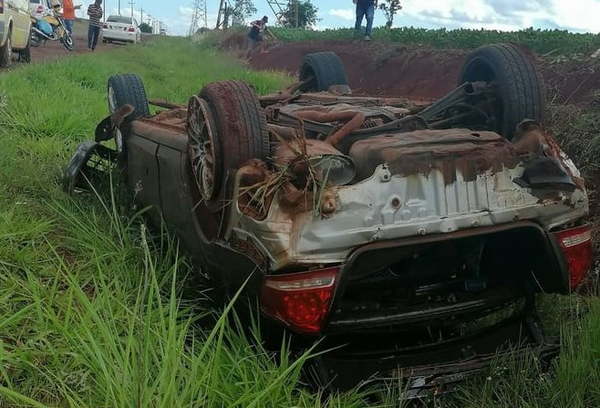 Niña de siete años muere en accidente de tránsito - Noticiero Paraguay