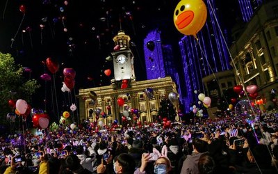 Crónica / En Wuhan recibieron aglomerados el año pyahu