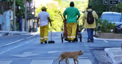 La Nación / Casco histórico de Asunción luce impecable y libre de basura el primer día del año