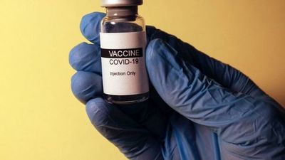EEUU: Farmacéutico detenido por arruinar vacunas de COVID-19