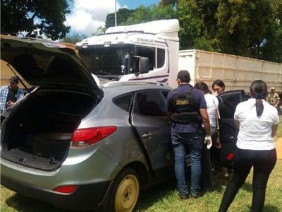 Ex policía es condenado a 15 años de cárcel por tráfico de cocaína