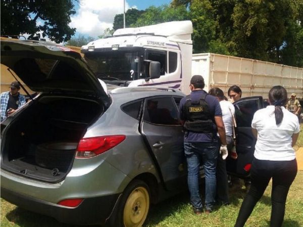 Ex policía es condenado a 15 años de cárcel por tráfico de cocaína
