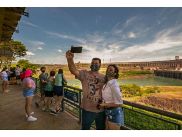 Itaipú, lado brasileño, con pocas visitas por la pandemia